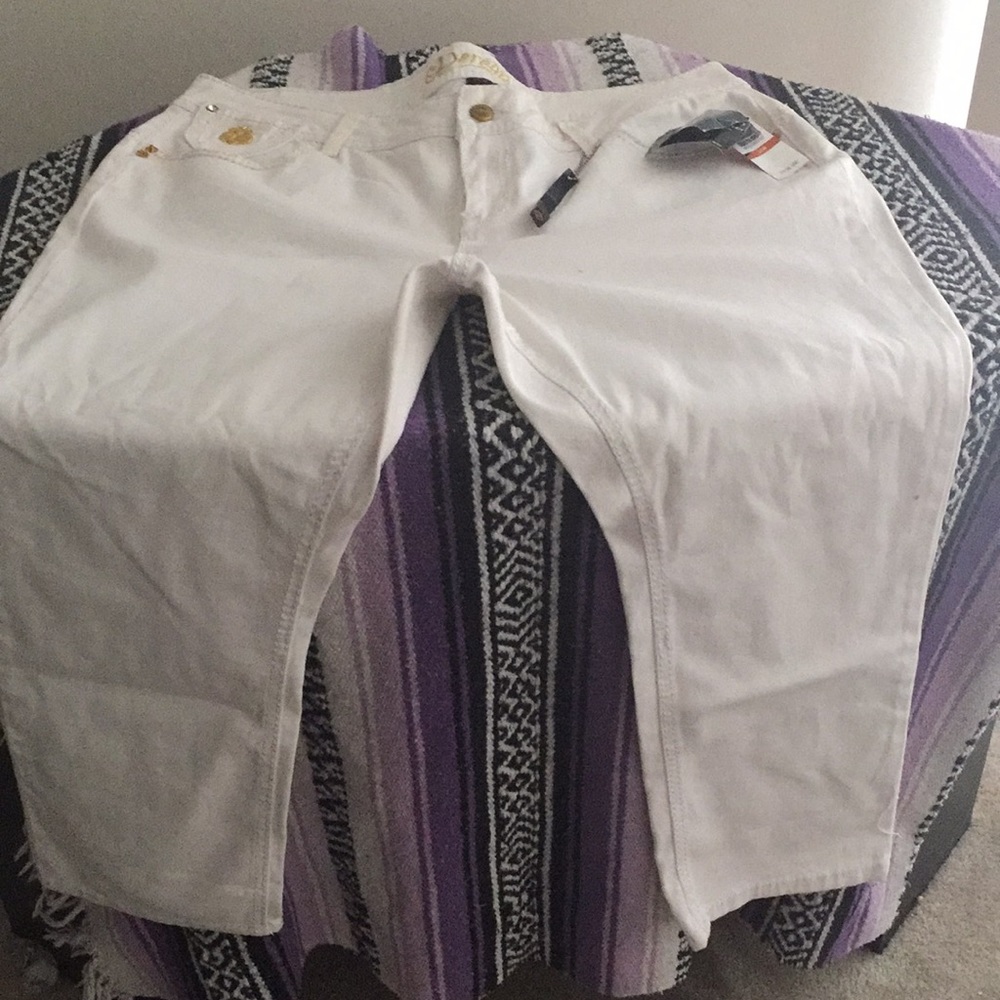 Dereon cropped skinny jeans